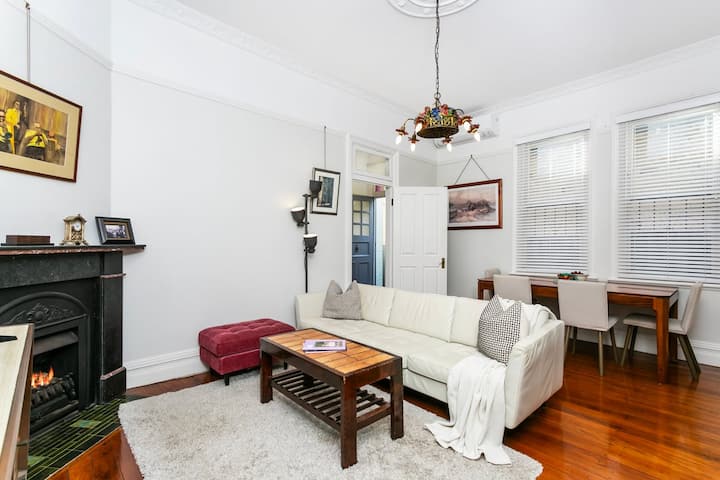 Mosman Magic | Pet-friendly Home Near Balmoral - North Sydney