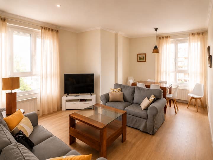 Apartamento Amplio Cerca Del Sardinero - Santander