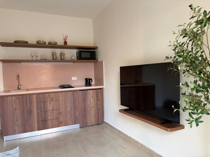 Cozy Gemmayze Retreat A, Gemmayze, Beirut: photo 4