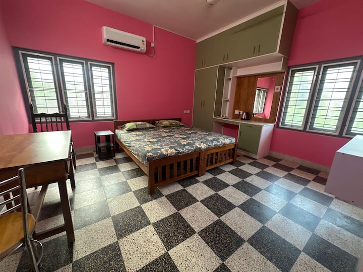 Oasis 3 Bed Room (2ac &1nonac)house In Kollam City - Kollam