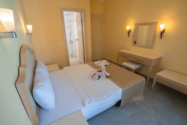 Marmaris'le Bütünleşeceğiniz,unutulmaz Bir Tatil. - İçmeler