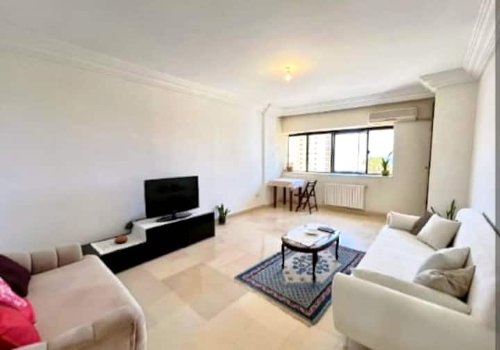 Un Grand Appartement Lumineux à Proximité De Tout. - Sousse