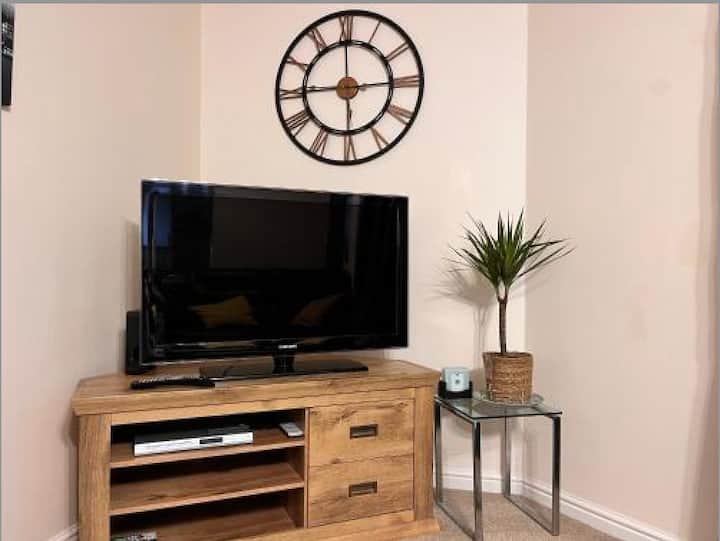 Ace Of Spades | Parking | River View | Warrington - Warrington