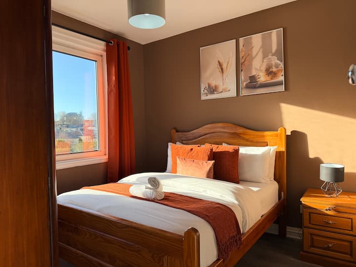 Spacious 4-bed House, Minutes From Arthur's Seat - Edimburgo