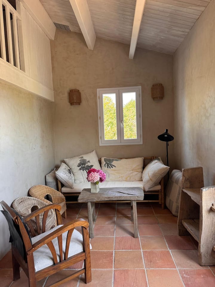 Jolie Maison En Bordure De St Sauveur - Île d'Yeu