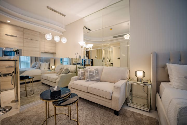 Boutique Studio | Bahrain Bay | Pool & Gym - Manama