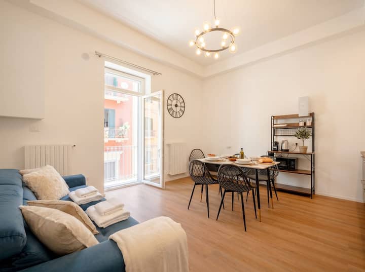 Maison Manzoni - Central Cozy Apartment - Bari
