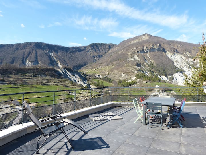 Appartement Avec Vue Exceptionnelle - Entrevaux