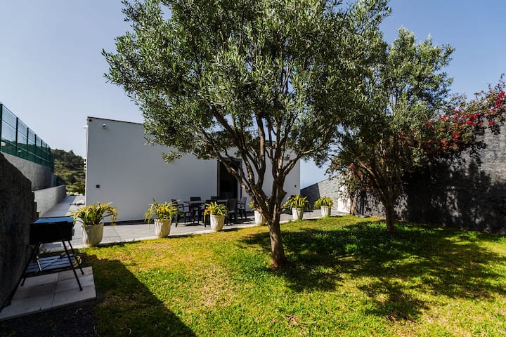 Guestready - Villa Avec Vue Sur L'océan - Ribeira Brava