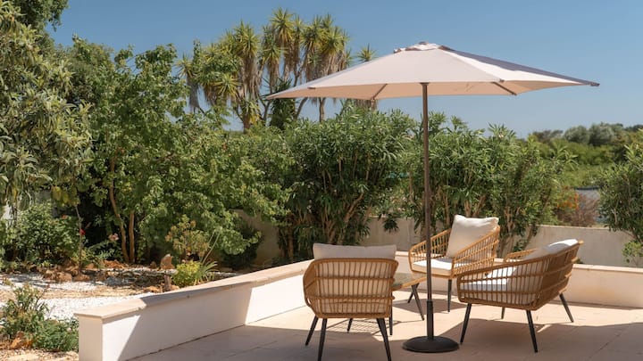 Charming 4bdr House Near Aquashow By Lovelystay - Quarteira