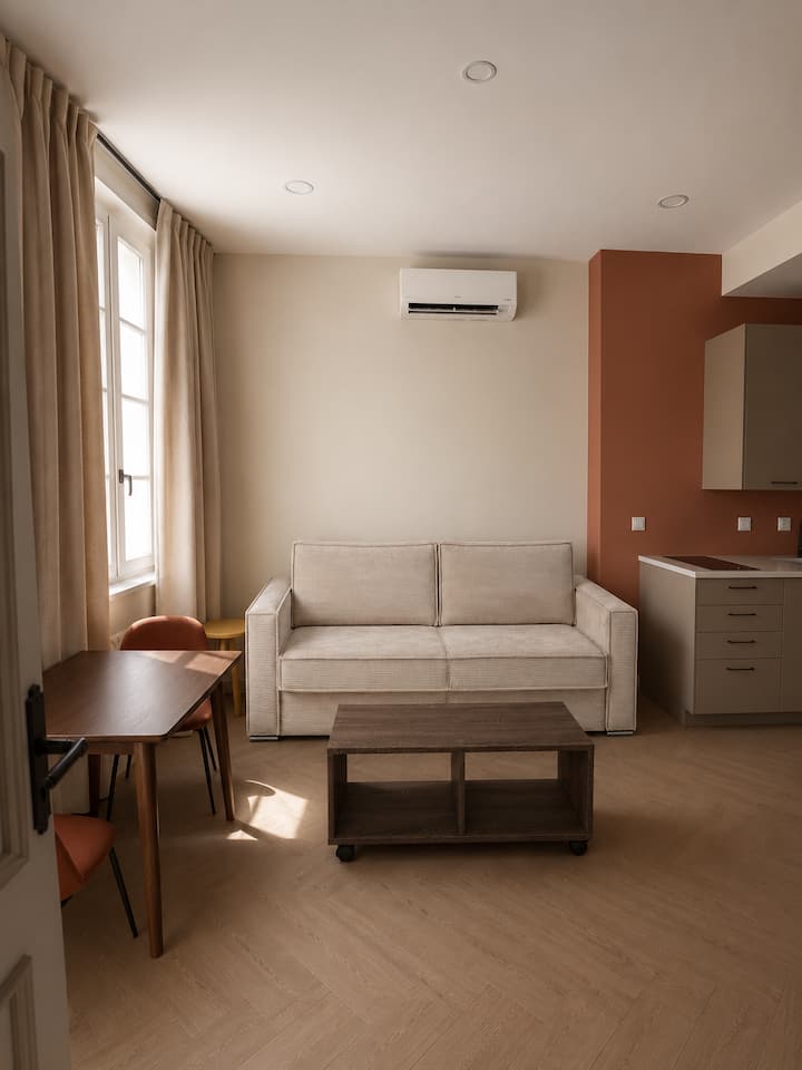 Studio Rénové & Climatisé • Avignon Intra-muros - Avignon