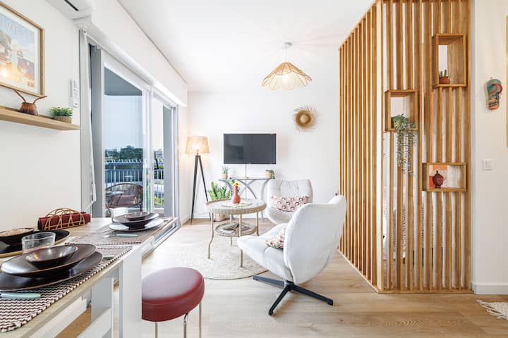 Superbe Studio • Terrasse • Parking • Plage 5 Min - Cagnes-sur-Mer