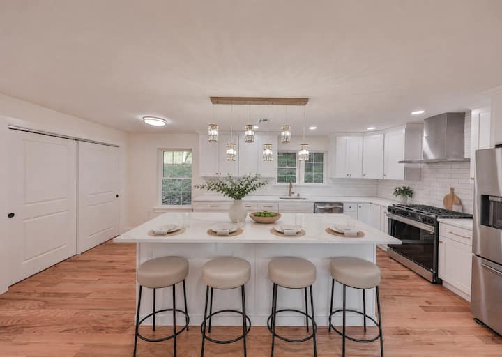 Executive 5br | Walk To Morristown Green - Morristown, NJ
