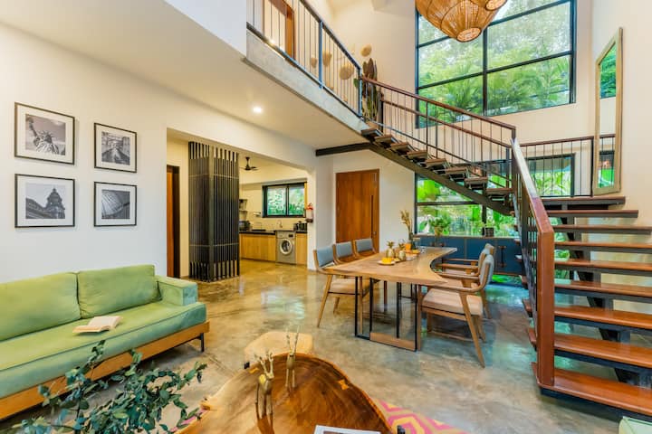 Living room image 7