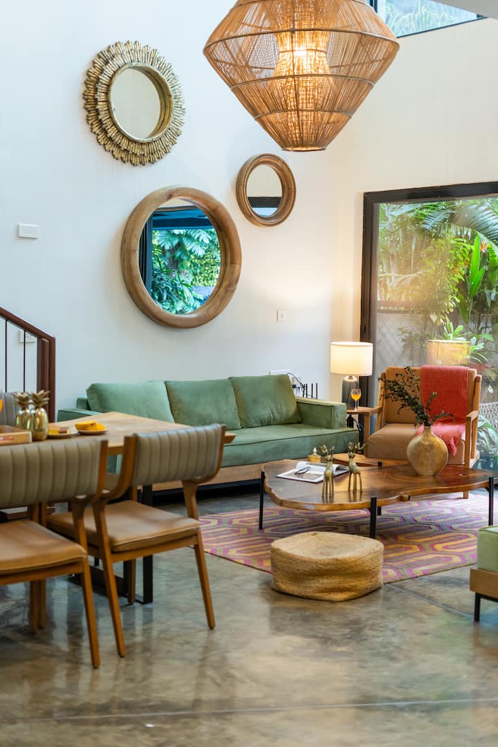 Living room image 8