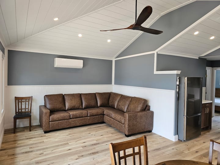 Balsam Lake Moose Cottage Retreat - Kawartha Lakes