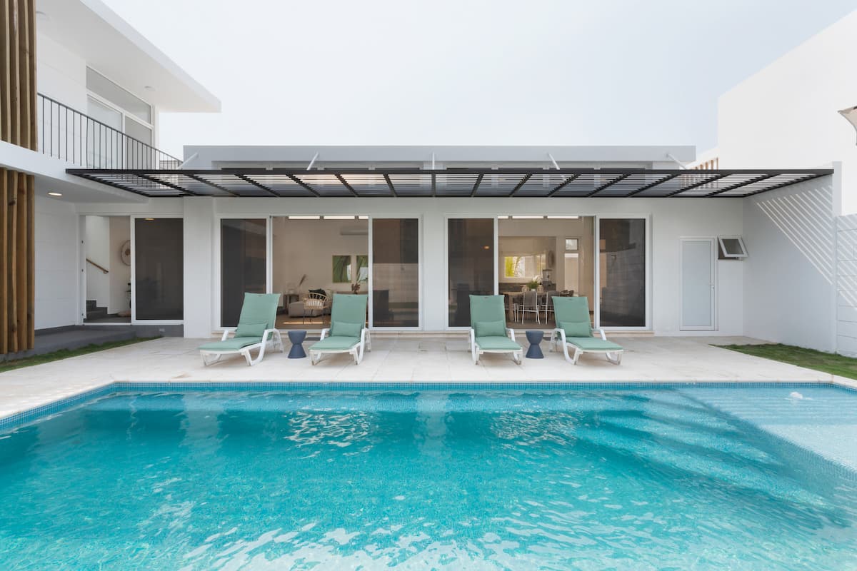 Villa Palma: villa del complejo Cariló con piscina privada en Monterrico