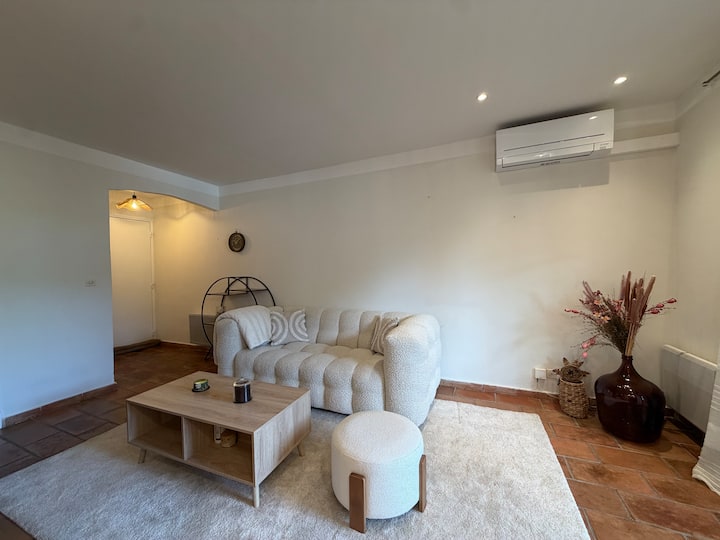 Appartement 1 Chambre - Piscine - Terrasse - Roquebrune-sur-Argens