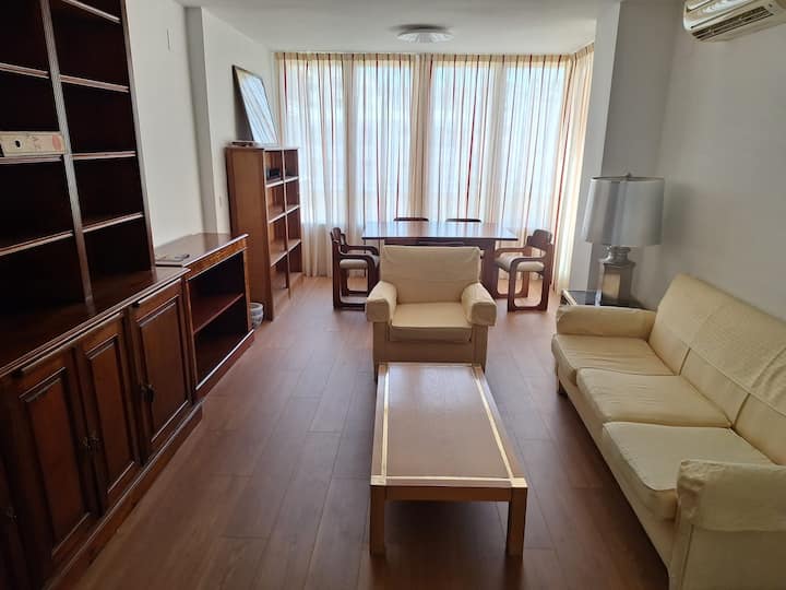 Apartamento En El Centro A Solo 100 M De La Playa - Almuñécar