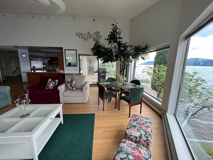 Ocean Pearl - Bowen Island