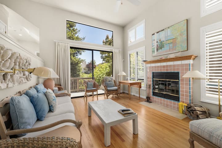 Spacious And Modern  Seabright Beach House! - Santa Cruz, CA