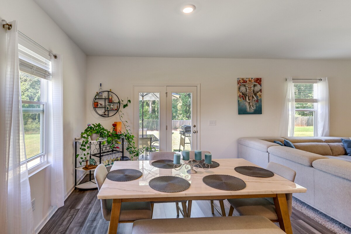 Work & Play! Peaceful Extended Stay in Hoschton
