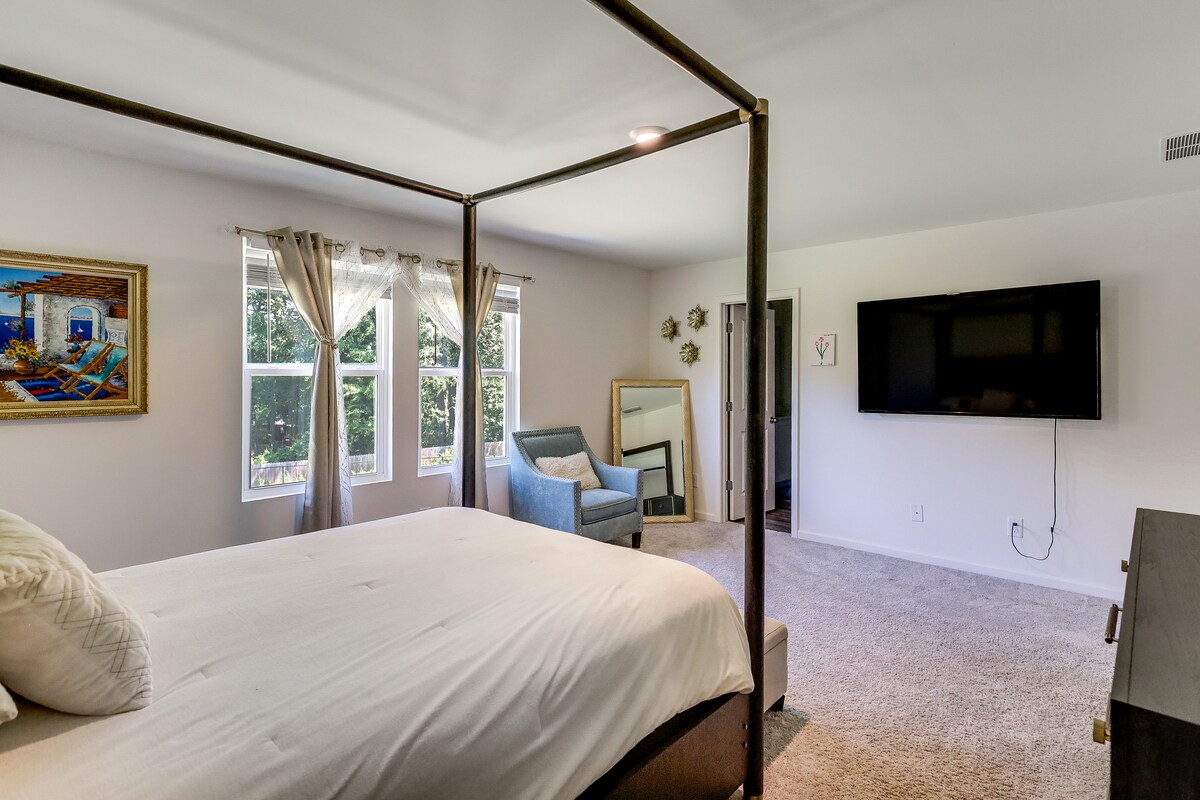 Work & Play! Peaceful Extended Stay in Hoschton
