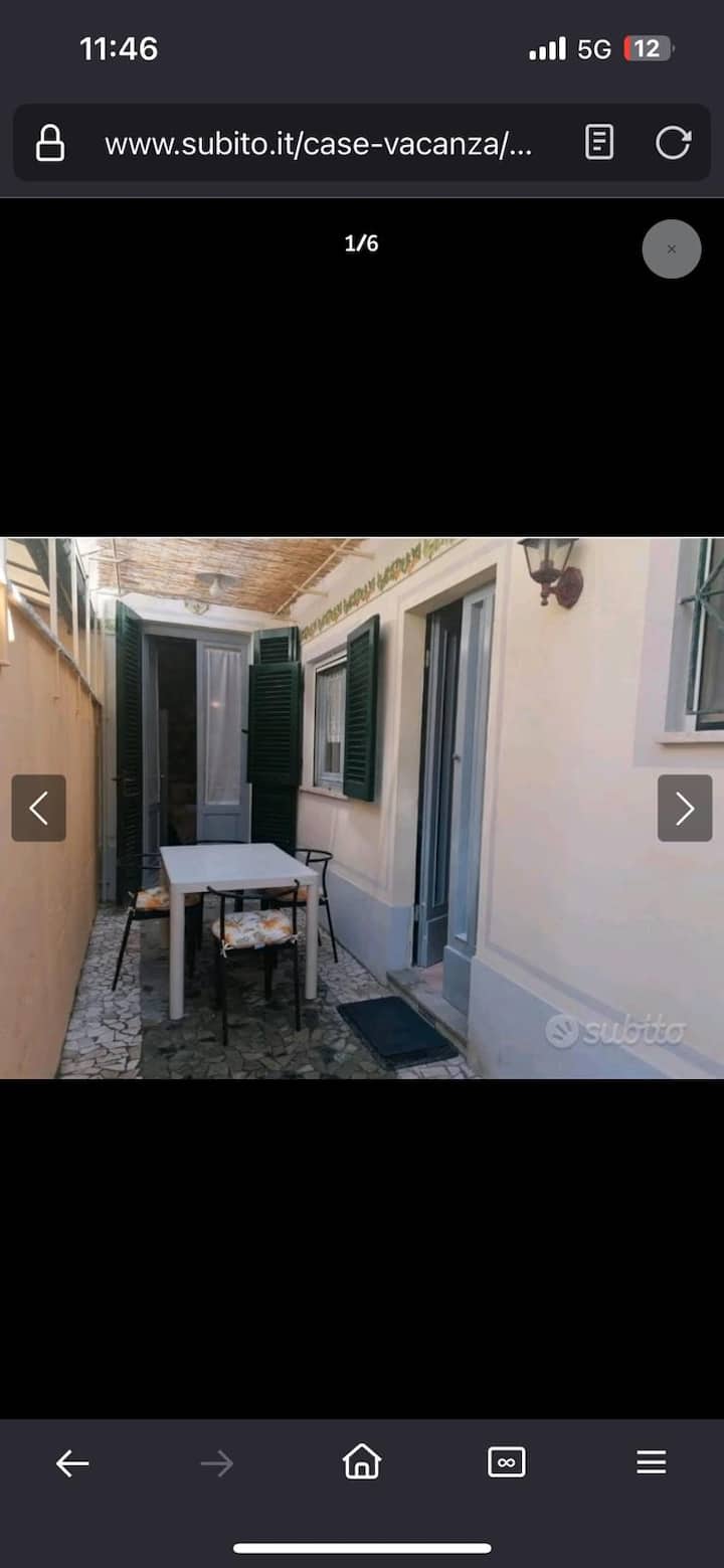 La Casina Giramondo Di Ele - Viareggio