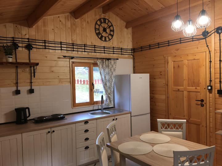Domki Przy Lesie "U ŁAstka"
Domek Nr 2 (4 Osobowy) - Mazury