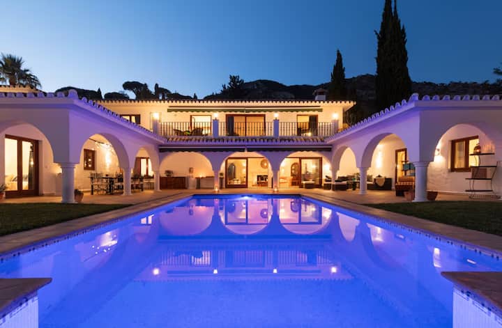Espectacular Villa De Lujo En La Alquería - Andalucía