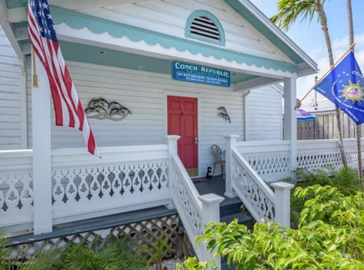 Porchside Paradise @ Conch Republic Cottages - Key West, FL