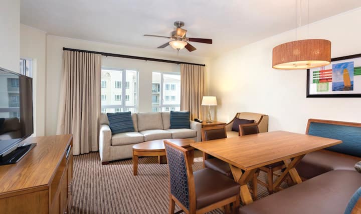 Wyndham Oceanside Pier Resort 2br Dlx Ocean View - Oceanside, CA