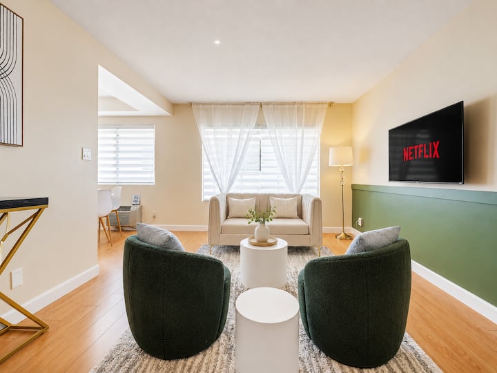 Relaxing 2br Alhambra Stay | Quick Drive To La - San Gabriel, CA