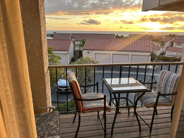 -Ocean View- Carlsbad Beach, Vacation Condo - Carlsbad, CA