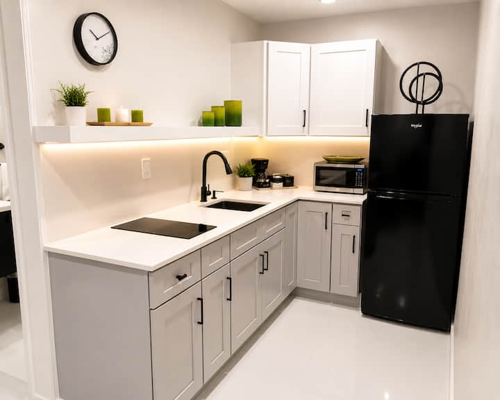 Emerald Oasis Studio Minutes To Disney - Kissimmee, FL