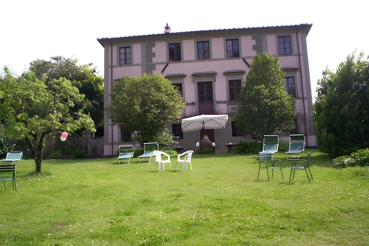 Villa Unis - Camaiore