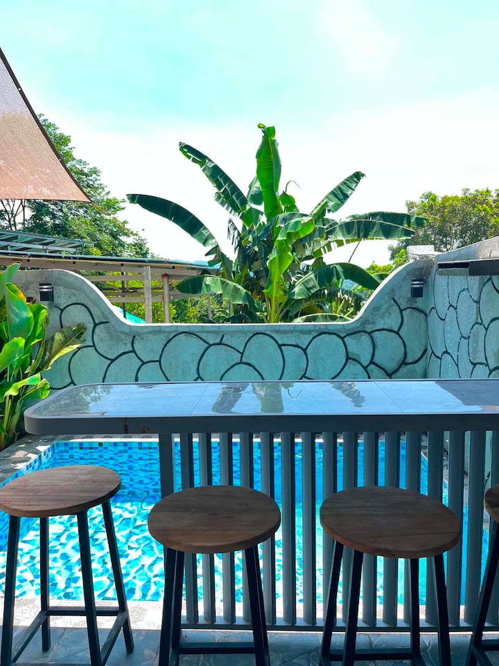 Cozy Guesthouse In Mataasnakahoy 4-6 Pax - Mataas Na Kahoy