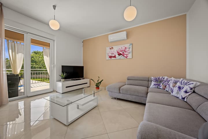 Villa Karla, Private Pool, 3 Bedroom - Croatia
