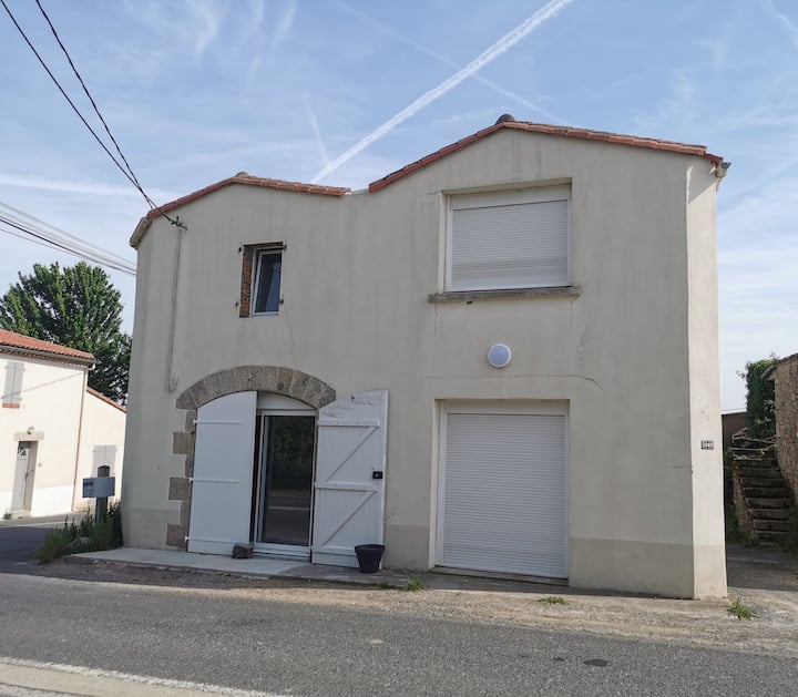 Maison Indépendante Tout Juste Rénovée - Clisson