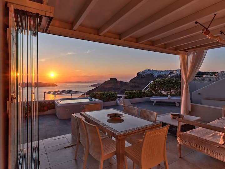 Santorini 3br Detached House|caldera &Sea Views - Santorini