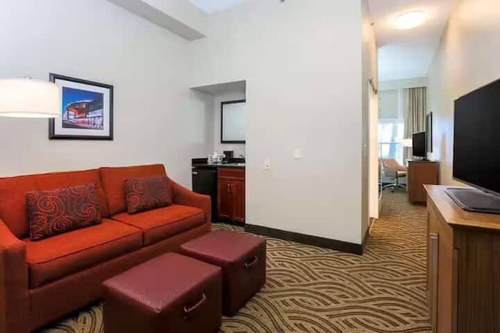 Hampton Inn Memphis-southwind 1br Suite - Germantown, TN