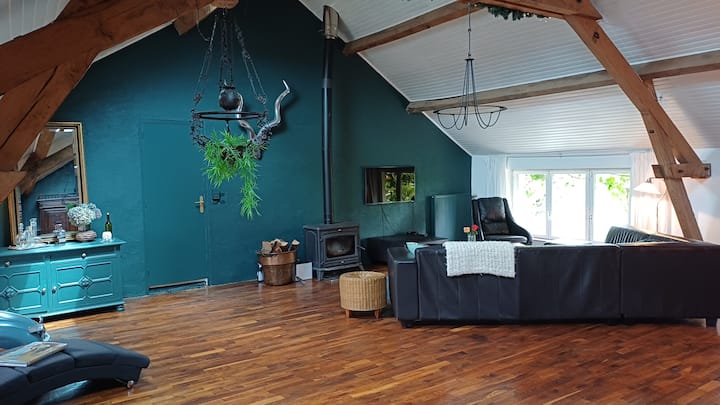 Maison Familiale Avec Spa, Trampoline Et Jardin - Puy-de-Dôme