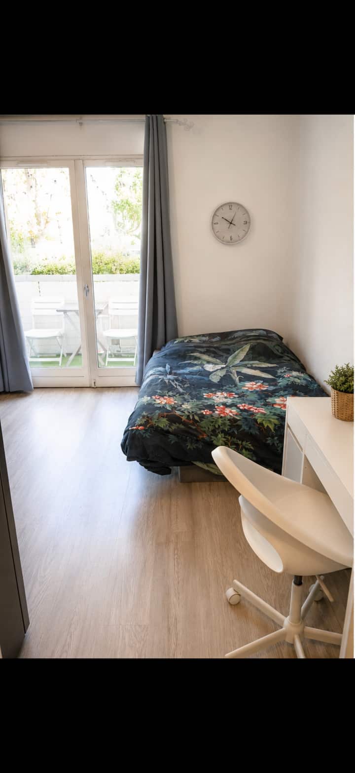 Studio Cosy à 2 Pas De La Mer - Le Pradet