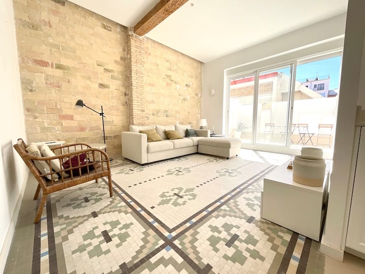 3 Bedroom 2 Bathroom With Terrace In Ruzafa - Valencia