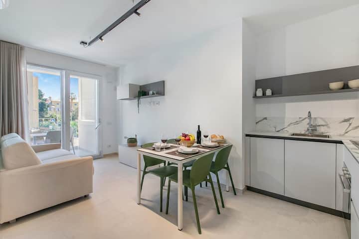 Nua Boutique Apartaments 5 Towncentre - Noli