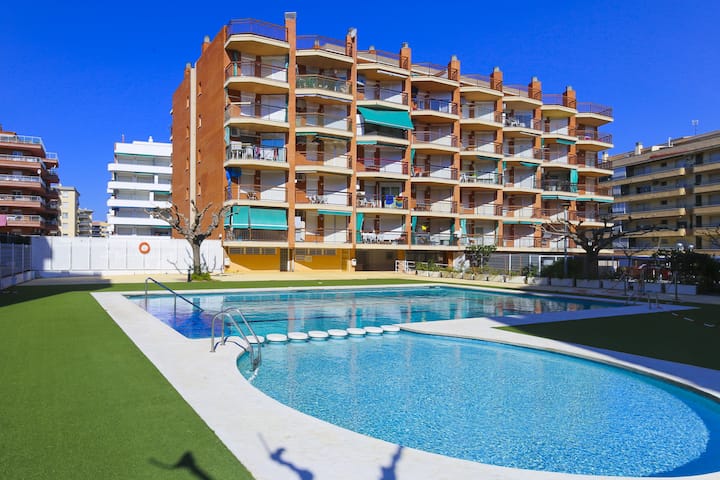 Plage à 200 M | Piscine Et Appartement Rénové - La Pineda