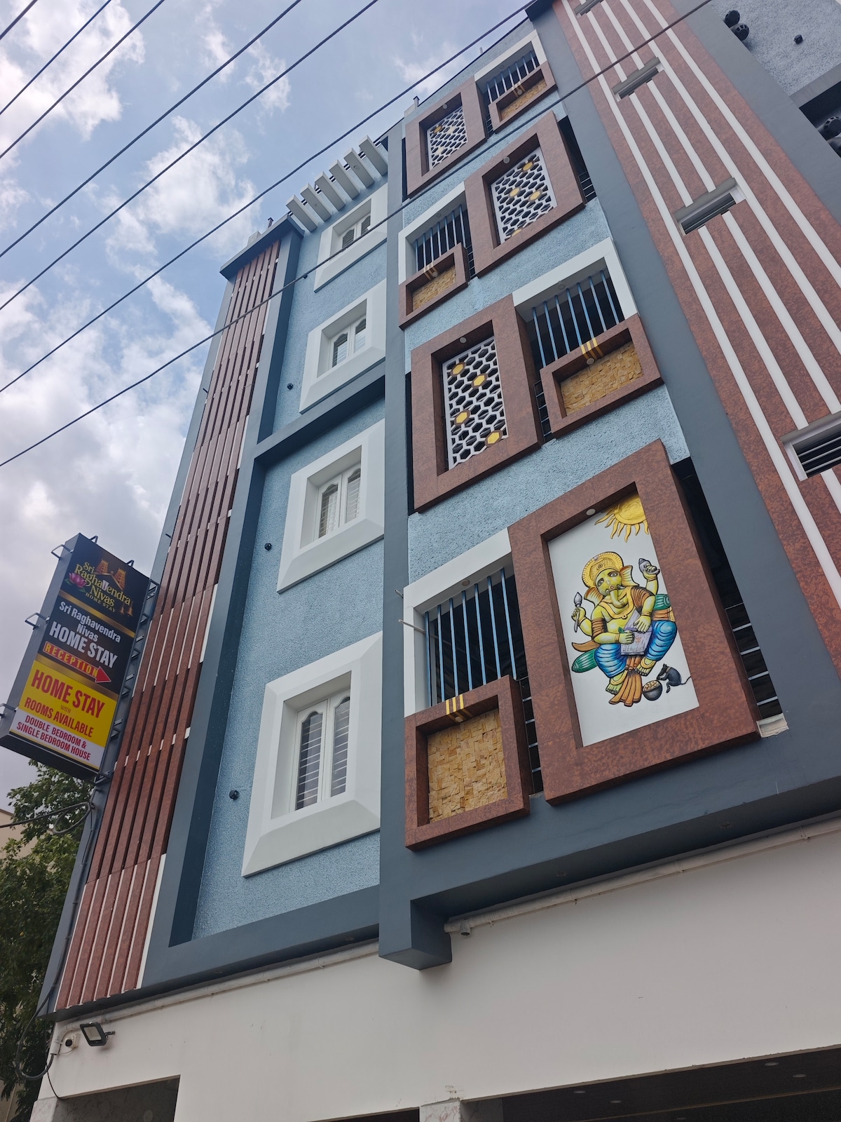Photo from airbnb.com.sg