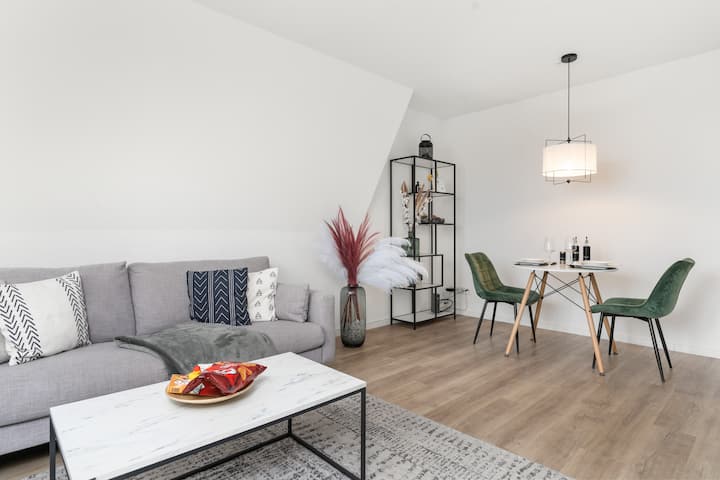 Luniq: Suite Eden 1 - Zentrale Lage - Klima - 뒤스부르크