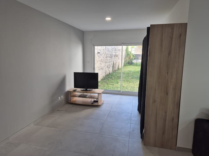 Studio Au Calme Central - Romans-sur-Isère