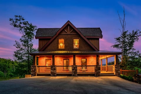 Smoky Oasis cabin in Sevierville - Photo 2